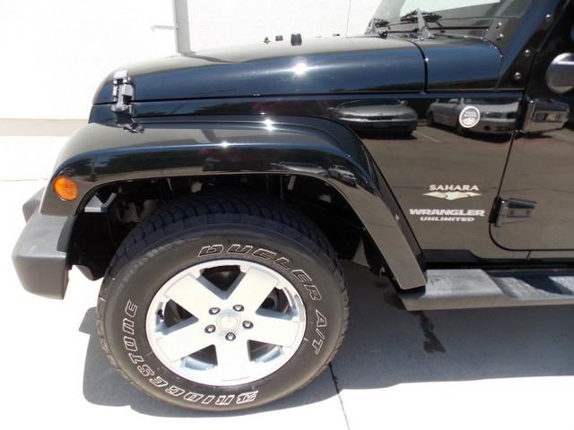 Jeep Wrangler 2010 photo 1