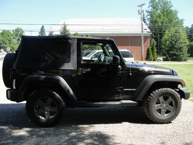 Jeep Wrangler 2010 photo 17