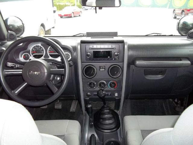 Jeep Wrangler 2010 photo 1