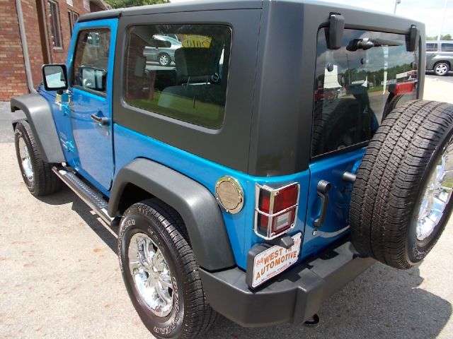 Jeep Wrangler 2010 photo 1