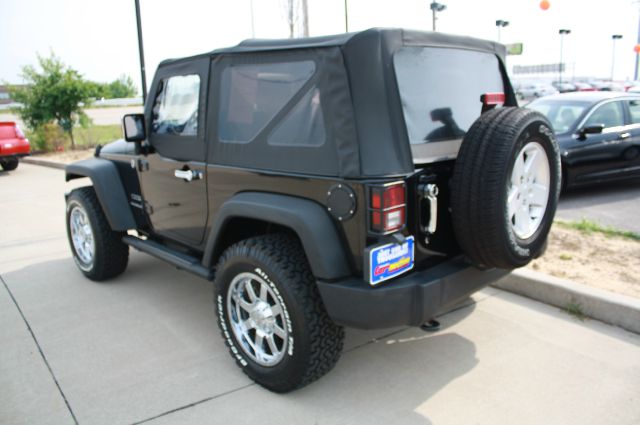 Jeep Wrangler 2010 photo 1