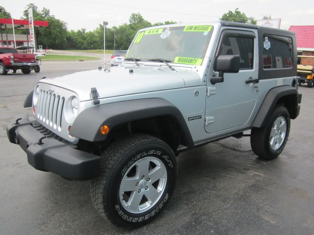 Jeep Wrangler 2010 photo 3