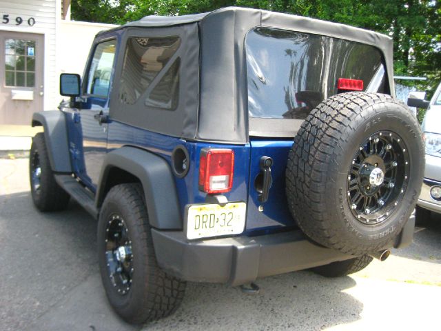 Jeep Wrangler 2010 photo 1