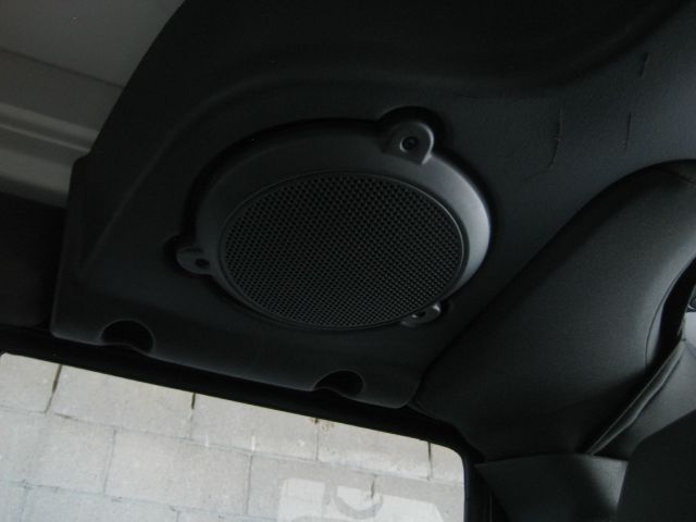 Jeep Wrangler 2010 photo 14