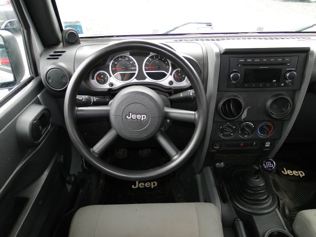 Jeep Wrangler 2010 photo 3