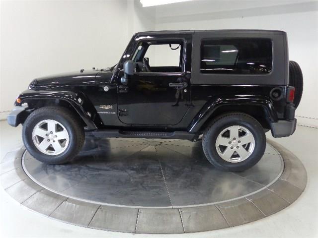 Jeep Wrangler 2010 photo 2