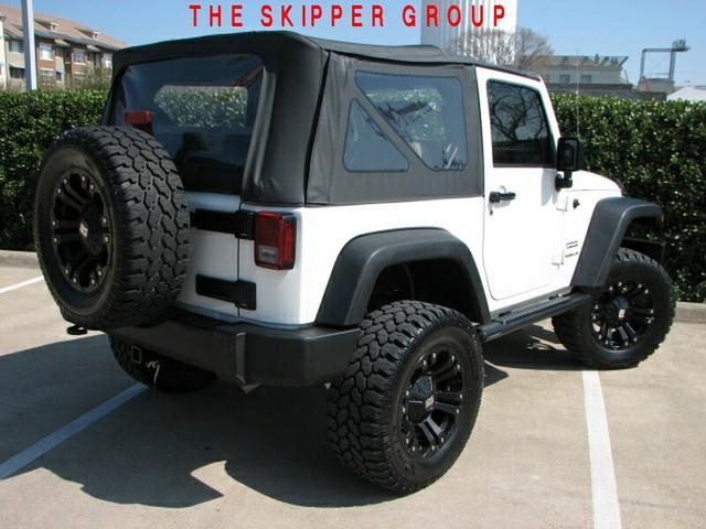 Jeep Wrangler 2010 photo 5