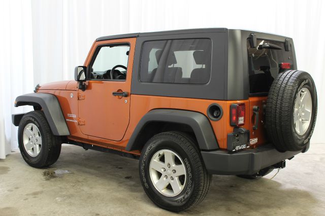 Jeep Wrangler 2010 photo 1