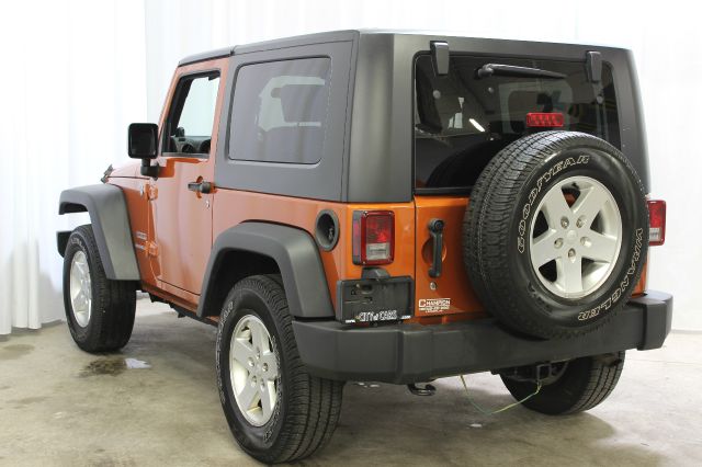 Jeep Wrangler 2010 photo 13