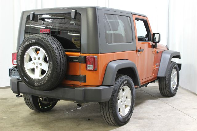 Jeep Wrangler 2010 photo 15