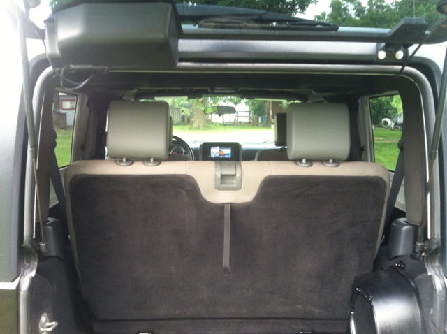 Jeep Wrangler 2010 photo 4