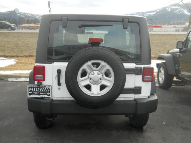 Jeep Wrangler 2011 photo 4