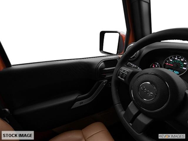 Jeep Wrangler 2011 photo 3