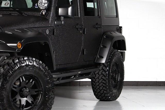 Jeep Wrangler 2011 photo 2