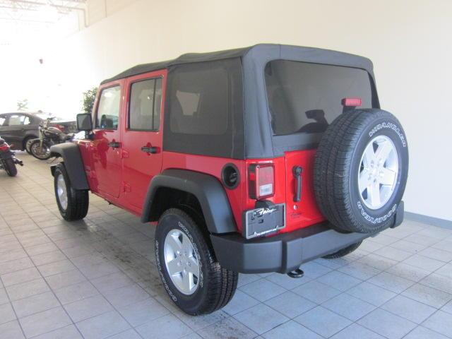 Jeep Wrangler 2011 photo 2