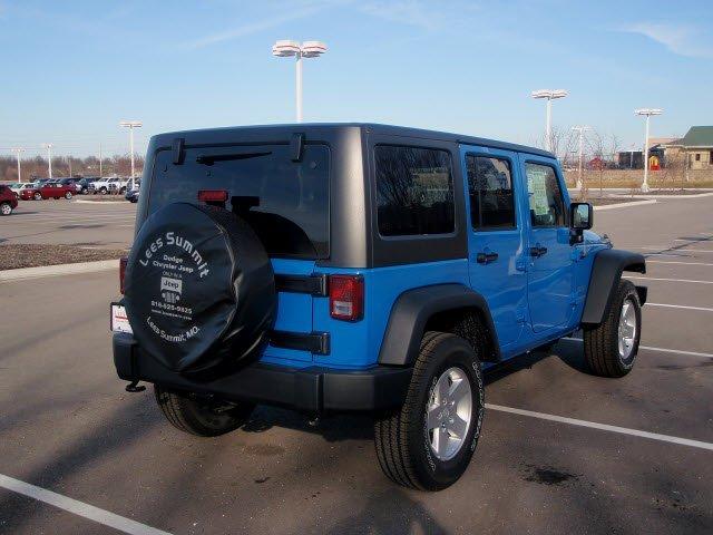 Jeep Wrangler 2011 photo 2