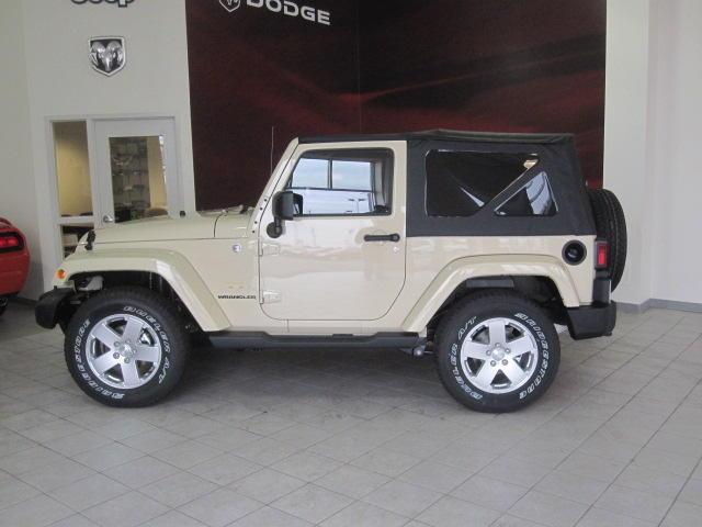 Jeep Wrangler 2011 photo 1