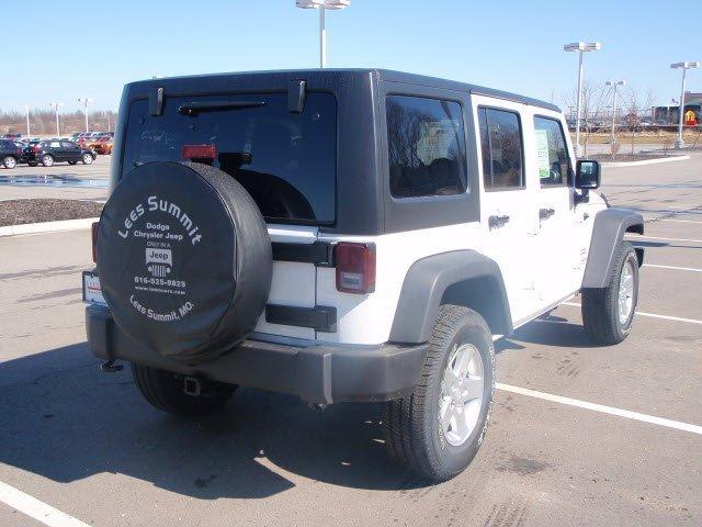 Jeep Wrangler 2011 photo 2