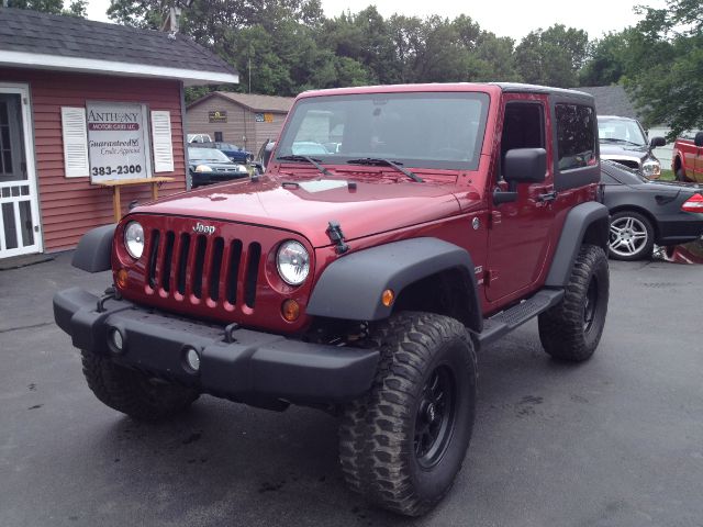 Jeep Wrangler 2011 photo 2