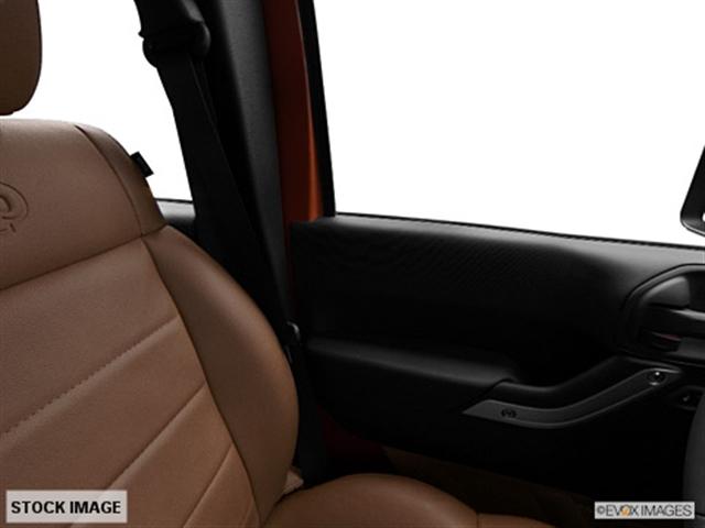 Jeep Wrangler 2011 photo 5