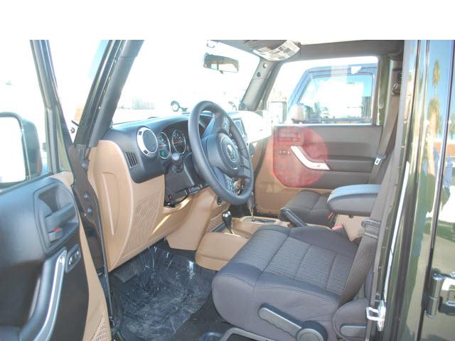 Jeep Wrangler 2011 photo 5