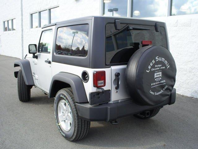 Jeep Wrangler 2011 photo 1