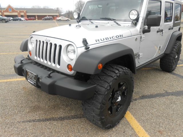 Jeep Wrangler 2011 photo 1