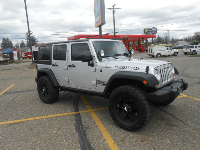 Jeep Wrangler 2011 photo 13