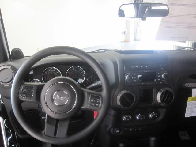 Jeep Wrangler 2011 photo 5