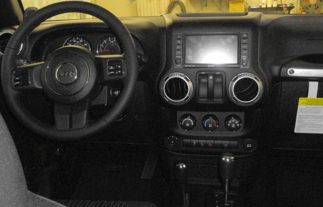 Jeep Wrangler 2011 photo 5