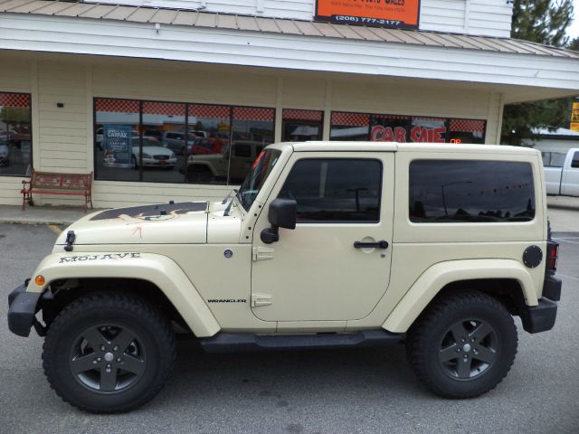 Jeep Wrangler 2011 photo 2