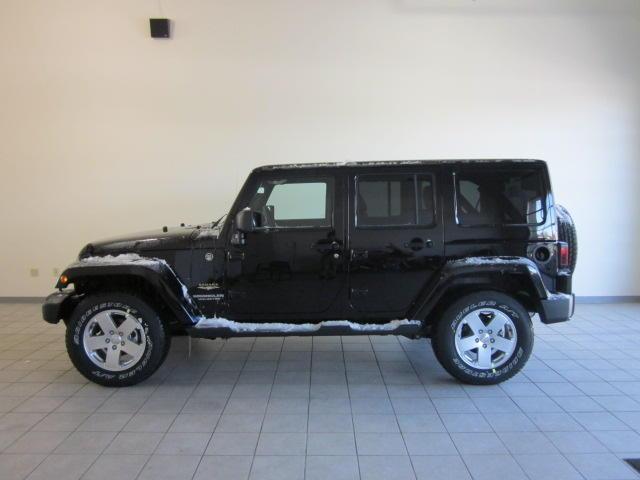 Jeep Wrangler 2011 photo 1