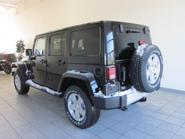 Jeep Wrangler 2011 photo 2