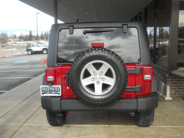 Jeep Wrangler 2011 photo 2