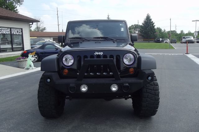 Jeep Wrangler 2011 photo 1