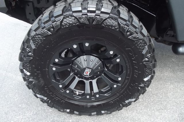 Jeep Wrangler 2011 photo 17