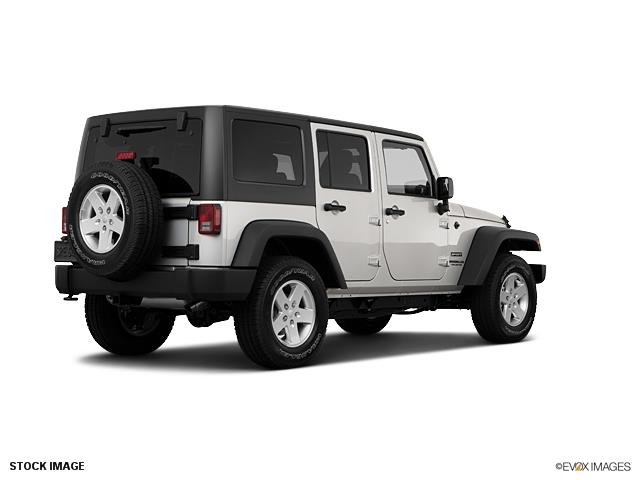 Jeep Wrangler 2011 photo 3