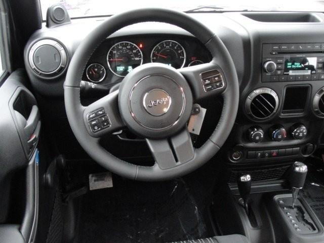 Jeep Wrangler 2011 photo 5