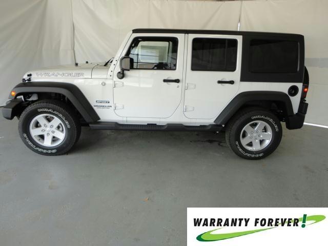 Jeep Wrangler 2011 photo 1