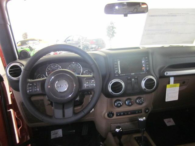 Jeep Wrangler 2011 photo 5