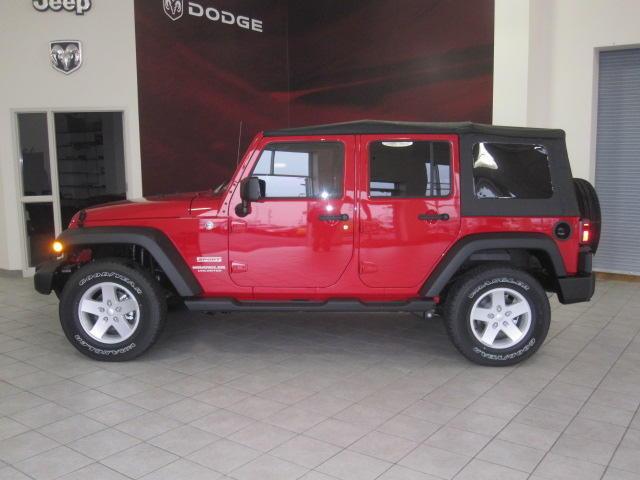 Jeep Wrangler 2011 photo 1