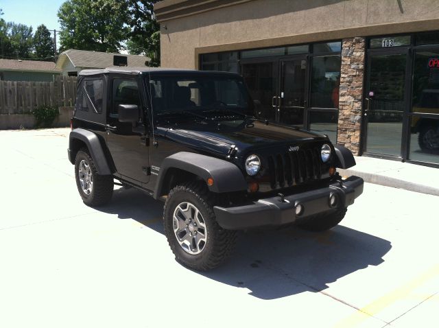 Jeep Wrangler 2011 photo 2