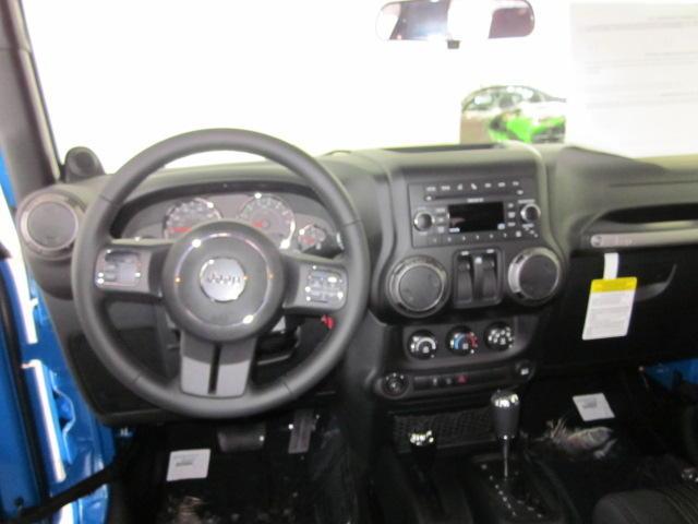 Jeep Wrangler 2011 photo 5