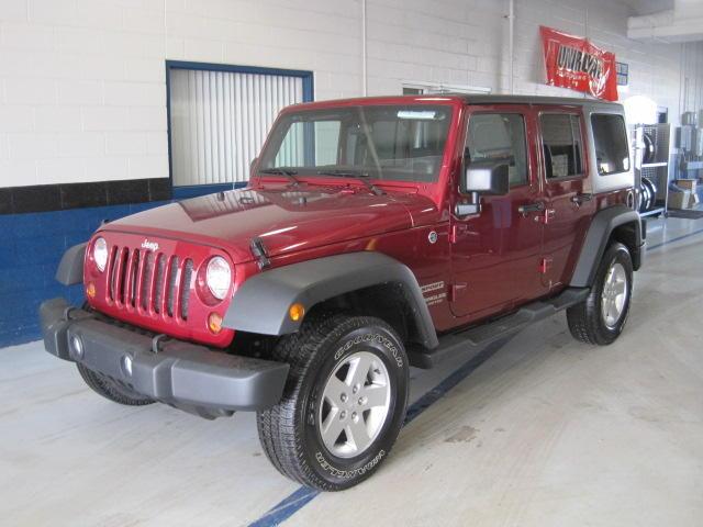 Jeep Wrangler 2011 photo 1