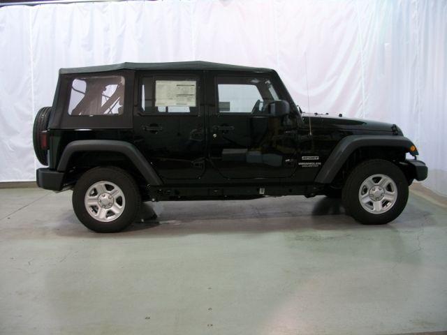 Jeep Wrangler 2011 photo 2