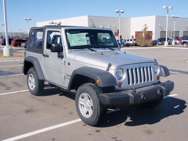 Jeep Wrangler 2011 photo 3