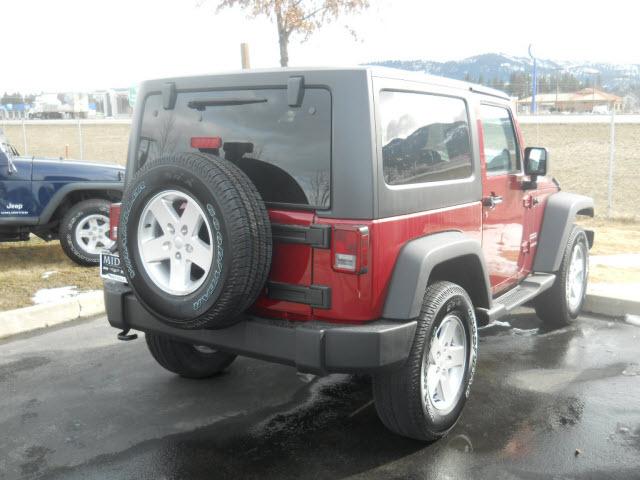 Jeep Wrangler 2011 photo 1