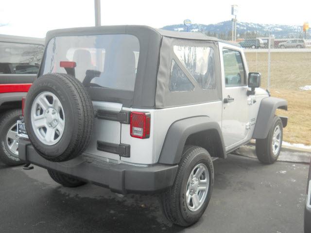 Jeep Wrangler 2011 photo 1