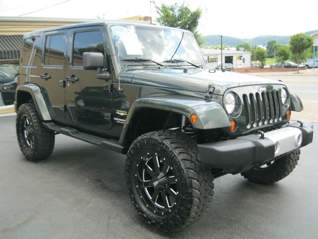 Jeep Wrangler 2011 photo 1