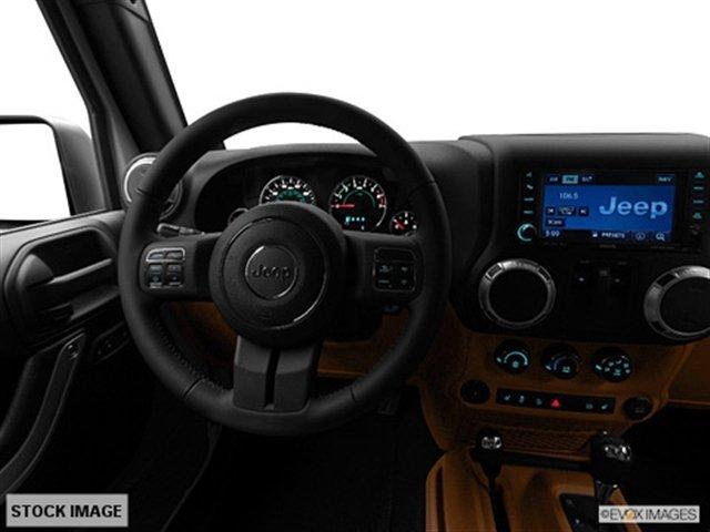 Jeep Wrangler 2011 photo 3